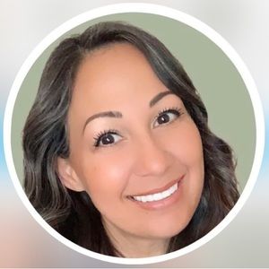 Meet your Posher, Valerie